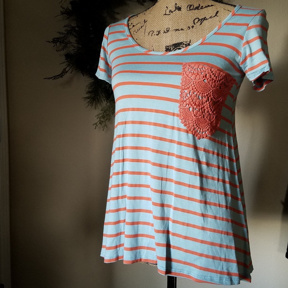 Striped jersey tee with crochet pocket
